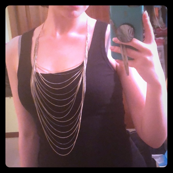 🌸Three color layered chain necklace - Picture 2 of 4